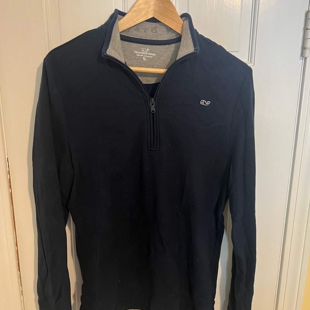 Vineyard Vines Boys Saltwater Quarter Zip pullover, size XL (18)